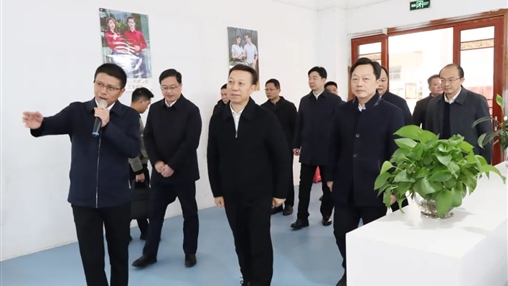 推進(jìn)專項(xiàng)行動(dòng)走深走實(shí)，以發(fā)展實(shí)績(jī)檢驗(yàn)主題教育成效 I 梧州市委書記蔣連生蒞臨百裕集團(tuán)調(diào)研